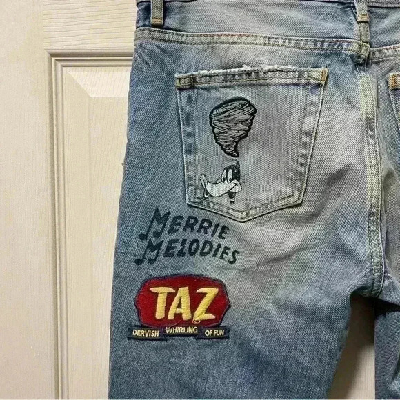Zara Looney Tunes Distressed Ankle Jeans Sz 2 - Picture 12 of 15